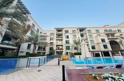 Apartment - 2 Bedrooms - 3 Bathrooms for rent in Travo Tower A - Travo - The Views - Dubai