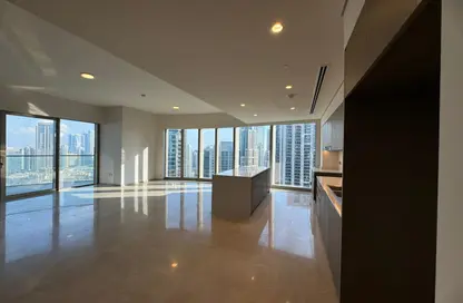 Apartment - 3 Bedrooms - 4 Bathrooms for rent in Grande - Opera District - Downtown Dubai - Dubai