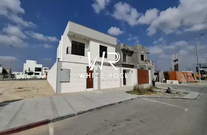 Villa - 4 Bedrooms - 6 Bathrooms for sale in Alreeman - Al Shamkha - Abu Dhabi