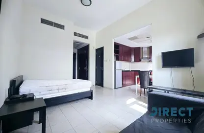 Apartment - 1 Bathroom for rent in Building 38 to Building 107 - Mediterranean Cluster - Discovery Gardens - Dubai