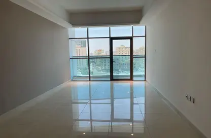 Apartment - 2 Bedrooms - 2 Bathrooms for sale in Gulfa Towers - Al Rashidiya 1 - Al Rashidiya - Ajman