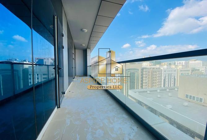 Apartment For Rent In Global Tower: 2 Master Bedroom 