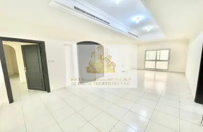 Apartment - 3 Bedrooms - 3 Bathrooms for rent in Khalifa City A - Khalifa City - Abu Dhabi