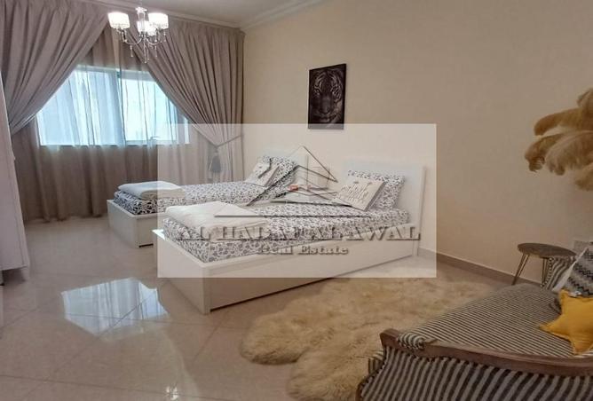 Apartment - 2 Bedrooms - 2 Bathrooms for rent in Al Safyia Building - Al Majaz - Sharjah