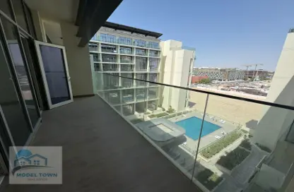 Apartment - 1 Bedroom - 1 Bathroom for rent in Oasis 2 - Oasis Residences - Masdar City - Abu Dhabi