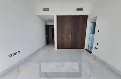 Apartment - 2 Bedrooms - 3 Bathrooms for rent in Baniyas East - Baniyas - Abu Dhabi