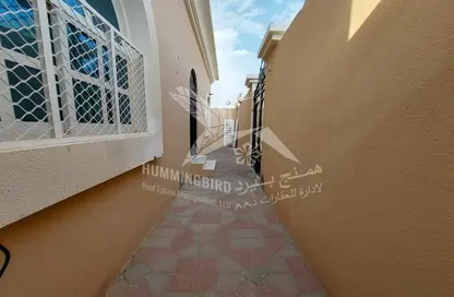 Villa - 3 Bedrooms - 4 Bathrooms for rent in Mueifia - Al Markhaniya - Al Ain