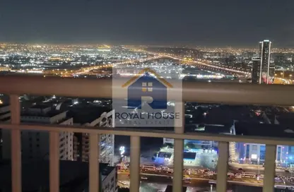 Apartment - 2 Bedrooms - 3 Bathrooms for sale in Al Khan - Sharjah