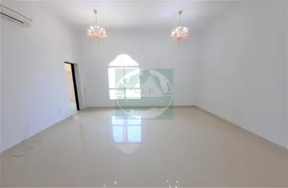 Apartment - 1 Bedroom - 1 Bathroom for rent in Shakhbout City - Abu Dhabi