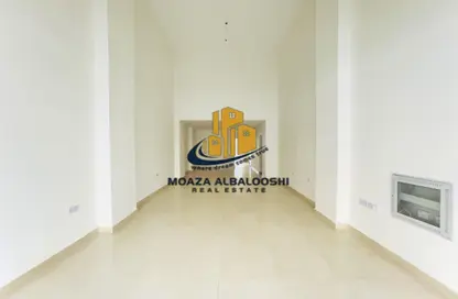 Shop - Studio - 1 Bathroom for rent in Al Majaz 2 - Al Majaz - Sharjah