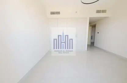 Apartment - 2 Bedrooms - 3 Bathrooms for rent in Muweileh Community - Muwaileh Commercial - Sharjah