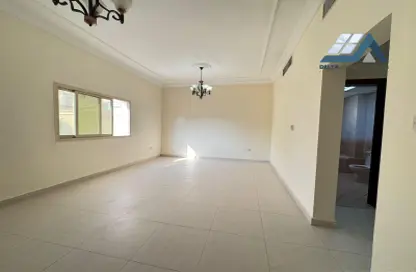 Apartment - Studio - 1 Bathroom for rent in Binal Jesrain - Between Two Bridges - Abu Dhabi