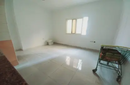 Apartment - 1 Bathroom for rent in Al Mujarrah - Al Sharq - Sharjah