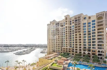 Outdoor Building image for: Apartment - 1 Bedroom - 2 Bathrooms for sale in Dukes The Palm - Palm Jumeirah - Dubai, Image 1