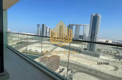 Apartment - 2 Bedrooms - 3 Bathrooms for sale in Wave tower - Corniche Road - Abu Dhabi