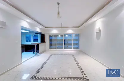 Apartment - 1 Bedroom - 2 Bathrooms for rent in Opal Tower Marina - Dubai Marina - Dubai