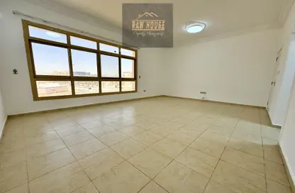 Apartment - 1 Bathroom for rent in Between Two Bridges - Abu Dhabi