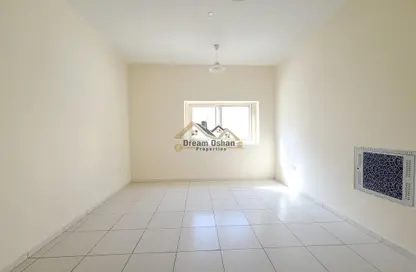 Apartment - 1 Bedroom - 1 Bathroom for rent in Muwailih Building - Muwaileh - Sharjah