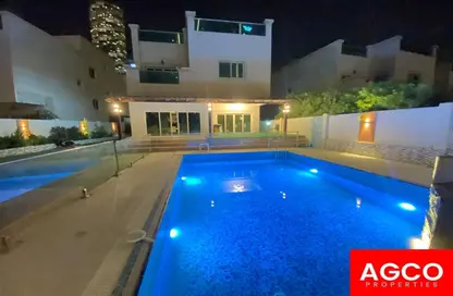 Villa - 4 Bedrooms - 5 Bathrooms for rent in Circle Villas - Jumeirah Village Circle - Dubai