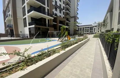 Apartment - 3 Bedrooms - 3 Bathrooms for sale in Warda Apartments 2B - Warda Apartments - Town Square - Dubai