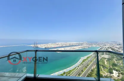 Apartment - 2 Bedrooms - 4 Bathrooms for rent in Al Reef Tower - Corniche Road - Abu Dhabi