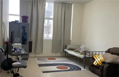 Apartment - Studio - 1 Bathroom for rent in Silicon Gates 4 - Silicon Gates - Dubai Silicon Oasis - Dubai