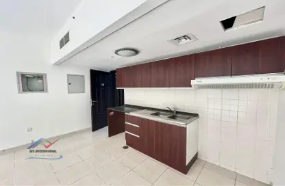 Apartment - 1 Bathroom for rent in Sama Building - Al Barsha 1 - Al Barsha - Dubai