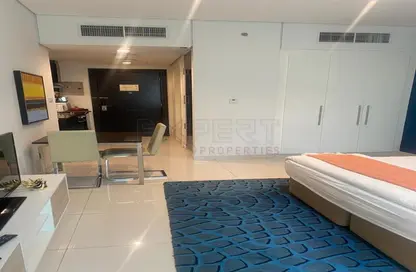 Apartment - 1 Bathroom for rent in The Cosmopolitan - Business Bay - Dubai