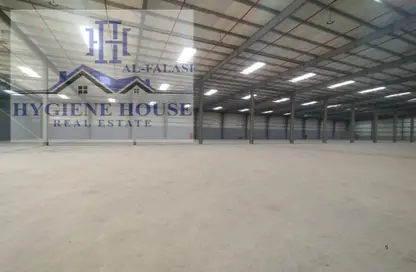 Warehouse - Studio - 1 Bathroom for rent in Umm Al Thuoob - Umm Al Quwain