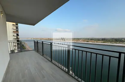 Apartment - 3 Bedrooms - 3 Bathrooms for rent in Waters Edge - Yas Island - Abu Dhabi