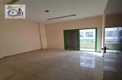 Apartment - 2 Bedrooms - 2 Bathrooms for rent in Rolla Square - Rolla Area - Sharjah