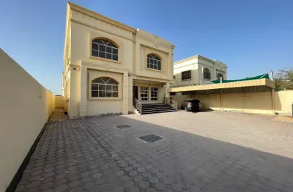 Villa - 5 Bedrooms for rent in Al Rawda 1 - Al Rawda - Ajman