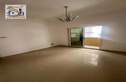 Apartment - 1 Bedroom - 2 Bathrooms for rent in Al Burj Tower - Al Khan Lagoon - Al Khan - Sharjah