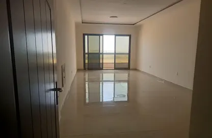 Apartment - 1 Bathroom for rent in Jasmine Towers - Garden City - Ajman