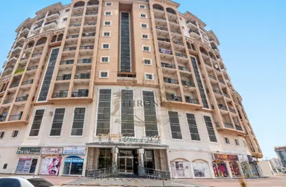 Shop - Studio - 1 Bathroom for sale in Global Green View - International City - Dubai