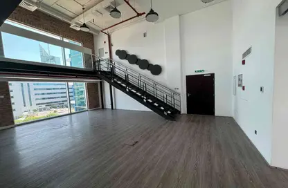 Office Space - Studio - 1 Bathroom for rent in The LOFT Office 2 - The LOFT Offices - Dubai Media City - Dubai