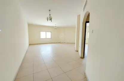 Apartment - 1 Bedroom - 1 Bathroom for rent in Al Butina - Sharjah