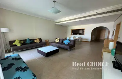 Apartment - 2 Bedrooms - 3 Bathrooms for rent in Al Das - Shoreline Apartments - Palm Jumeirah - Dubai