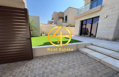 Villa - 5 Bedrooms - 7 Bathrooms for rent in HIDD Al Saadiyat - Saadiyat Island - Abu Dhabi