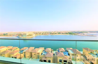 Apartment - 3 Bedrooms - 4 Bathrooms for rent in Luluat Al Raha - Al Raha Beach - Abu Dhabi