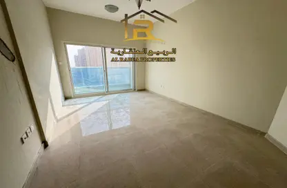 Apartment - 2 Bedrooms - 3 Bathrooms for rent in Golf Tower - Emirates City - Ajman