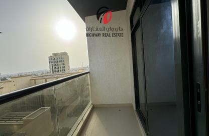 Apartment - 1 Bedroom - 2 Bathrooms for rent in Jumeirah Garden City - Al Satwa - Dubai