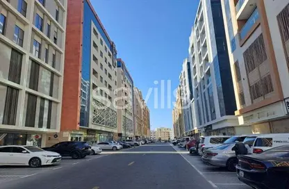 Retail - Studio for rent in Aman Building - Muwaileh Commercial - Sharjah