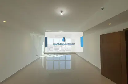 Apartment - 3 Bedrooms - 3 Bathrooms for rent in Corniche Road - Abu Dhabi