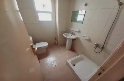 Apartment - 1 Bathroom for rent in Industrial Area 1 - Sharjah Industrial Area - Sharjah