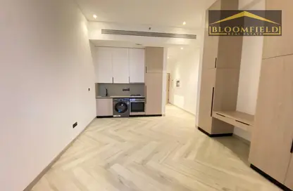 Apartment - 1 Bathroom for rent in Rokane G25 - Jumeirah Village Circle - Dubai