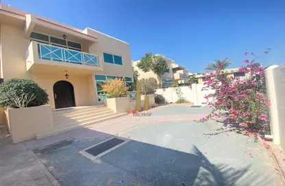 Villa - 3 Bedrooms - 3 Bathrooms for rent in Umm Suqeim 1 Villas - Umm Suqeim 1 - Umm Suqeim - Dubai