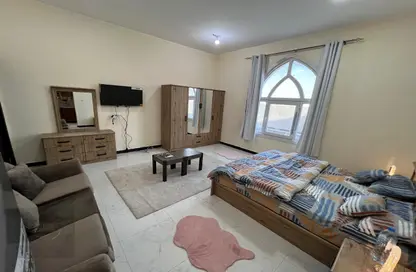 Apartment - 1 Bathroom for rent in Mohamed Bin Zayed City - Abu Dhabi