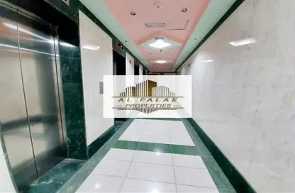 Apartment - 1 Bedroom - 2 Bathrooms for rent in Manazil Tower 5 - Al Taawun Street - Al Taawun - Sharjah