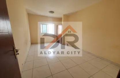 Apartment - 2 Bedrooms - 1 Bathroom for rent in Al Rashidiya Towers - Al Rashidiya - Ajman Downtown - Ajman